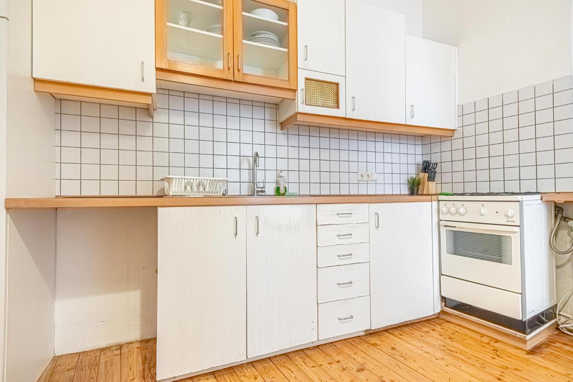 Simple Apartment Near Wiener Stadthalle Kültér fotó